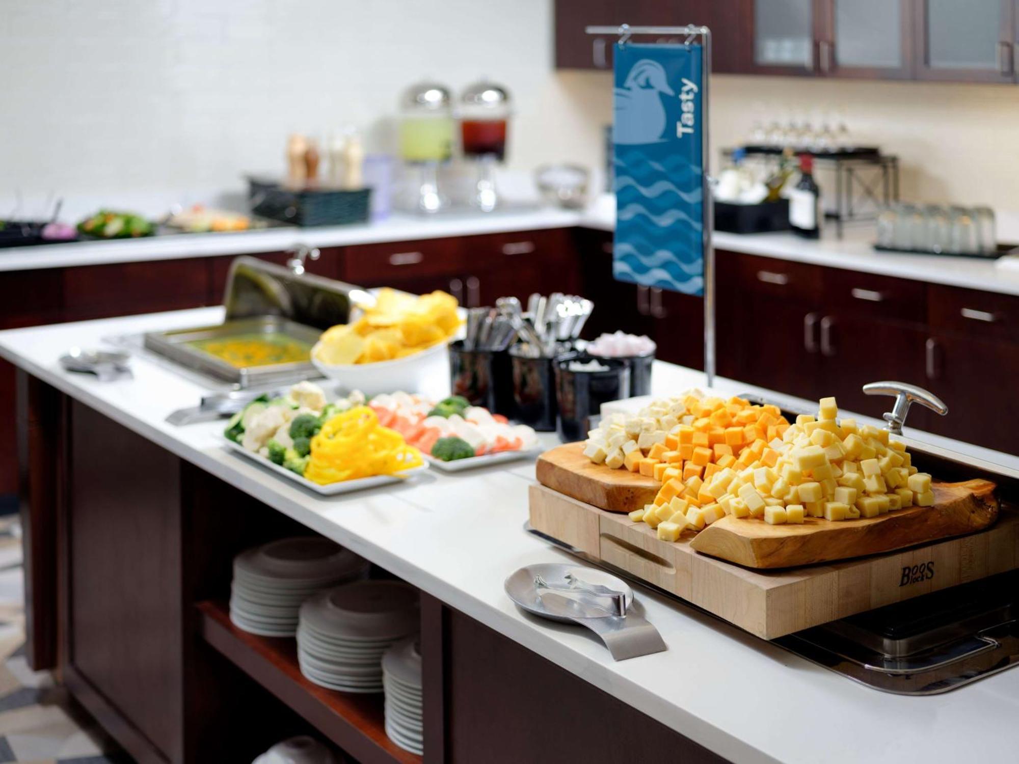 Homewood Suites By Hilton Atlanta Nw/Kennesaw-Town Center מראה חיצוני תמונה