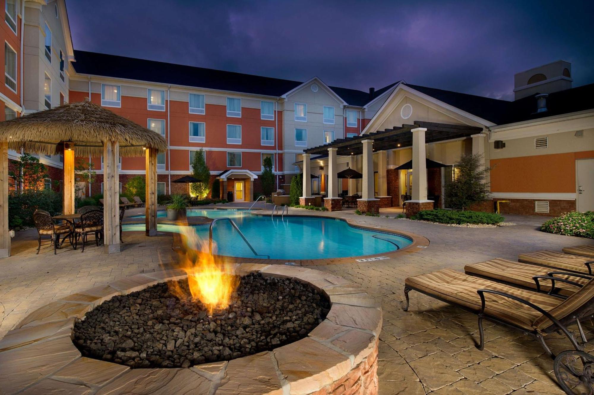 Homewood Suites By Hilton Atlanta Nw/Kennesaw-Town Center מראה חיצוני תמונה